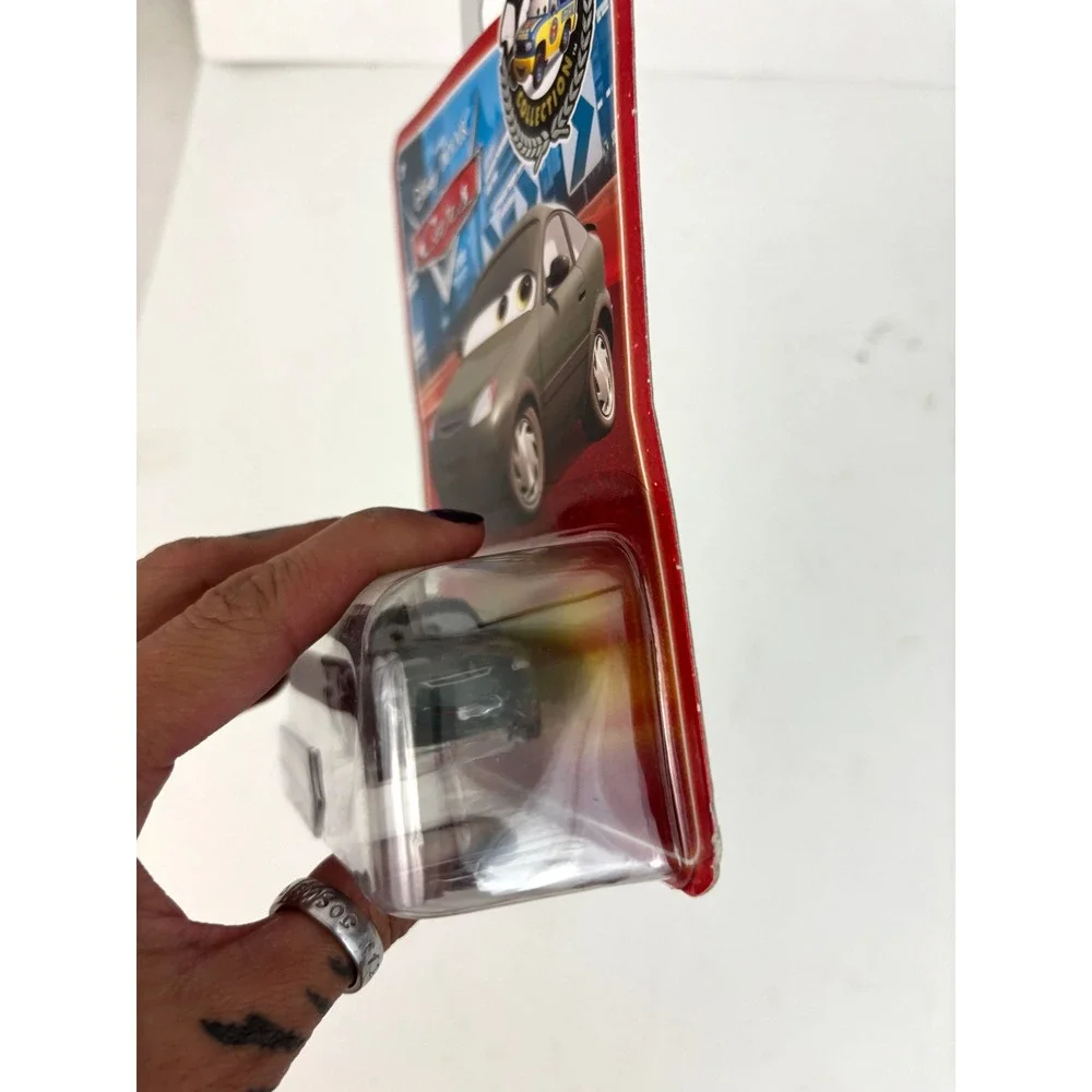 Disney Pixar Cars Johnny #145 Final Lap Collection Mattel Diecast Sealed